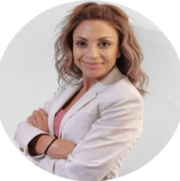 Maria Almyranti, Mba