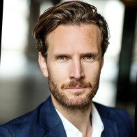 Lewis Collier