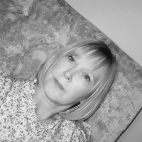 Tracey Burton