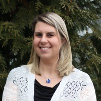 Tina Bartos
