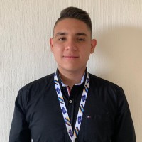 Andrés Recinos