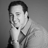 Mitchell Schoeneman