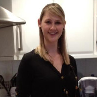 Dr Lesley Wood
