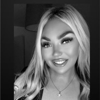 Dione Platt