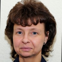 Julia Leonhardt