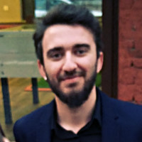 Emre Akbaş