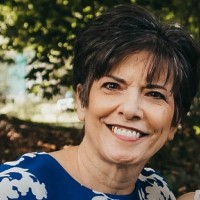 Lisa Saitta Zonfrelli