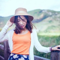 Elsa Ouyang