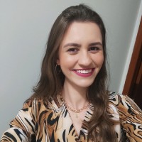 Maria Clara Oliveira