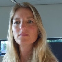 Yvonne Dilling