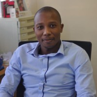 Xola Ndongeni