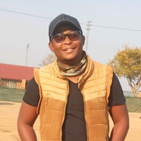 Ofentse Mona