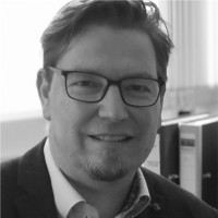 Dr. Carsten Giehoff