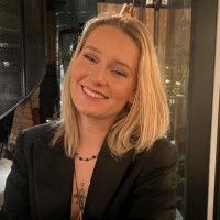 Loïs Mary-Jane Shields