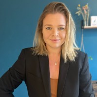 Karine Van Der Laan