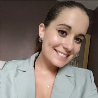 Ophelia Varsalona