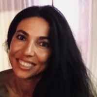 Ayse Thompson, Pmp