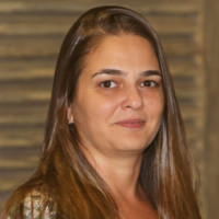 Simone Julia Kazanji Bianchi