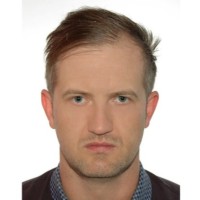 Adam Knapik