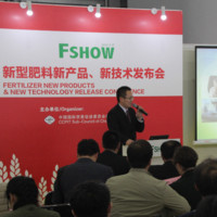 于明磊