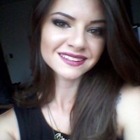 Nicolli Souza