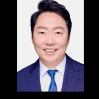 Andrew J. Lee