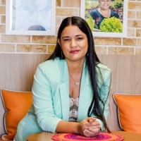 Emanuelly OliveiraEmanuelly Oliveira is an Influencer