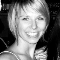 Molly Sj Lowe
