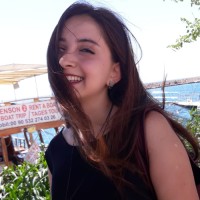 İrem Karaaslan
