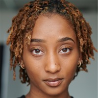 Crystal Tomlinson