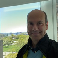 Jorge L Figueira