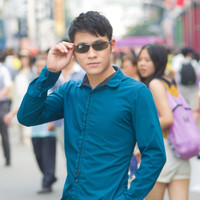 李正伟