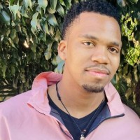 Lungelo Hlomuka