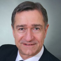 Heinz Esser