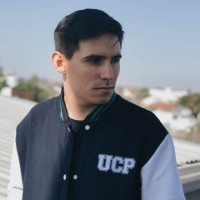 Agustín González