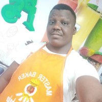 Olushola Onaderu