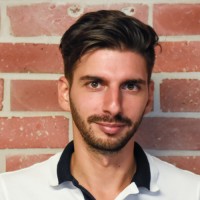 Milan Szakacs