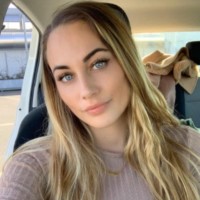 Valentina Sanders