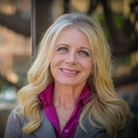Stacey Myers Garrett