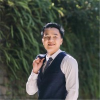 Peter Hoàng