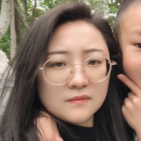 侯秋洁