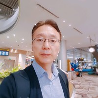 Younghwan Lee