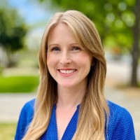 Michelle Chapman, Pe