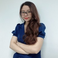 Uyên HoàNg