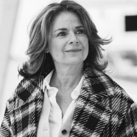 Ann VAN LAER