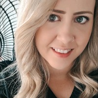 Karyn Rowe