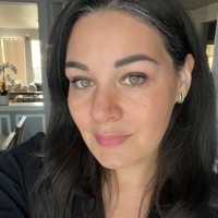Jeanine Mezei
