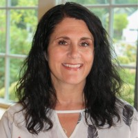 Lori W. Ouellette Cic, Au-M, Aic, Cris, Wcp, Ains