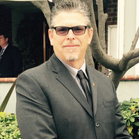 Patrick Knowles