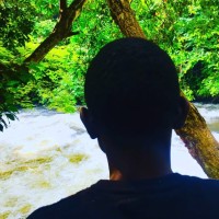 Guy Bomolo